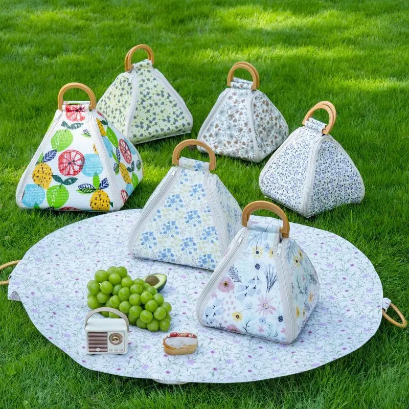 🧺 All-in-One Picnic Bag: Insulated Cooler + Detachable Waterproof Blanket💧